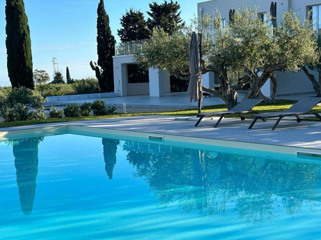 Bed and Breakfast Civetta Blu Кастелламмаре-дель-Гольфо Екстер'єр фото